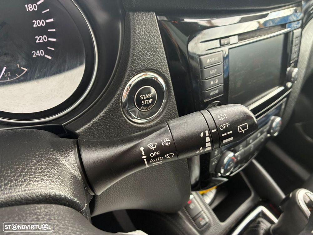Nissan Qashqai 1.5 dCi N-Connecta DCT - 21
