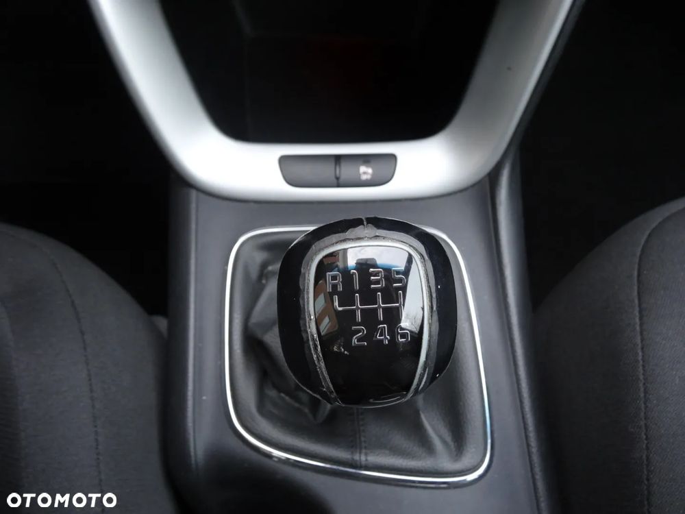 Kia Ceed 1.6 CRDi 128 Dream-Team Edition - 29