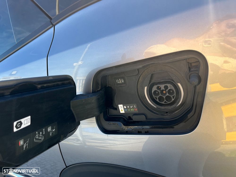 Peugeot 3008 1.6 Hybrid Allure Pack e-EAT8 - 21