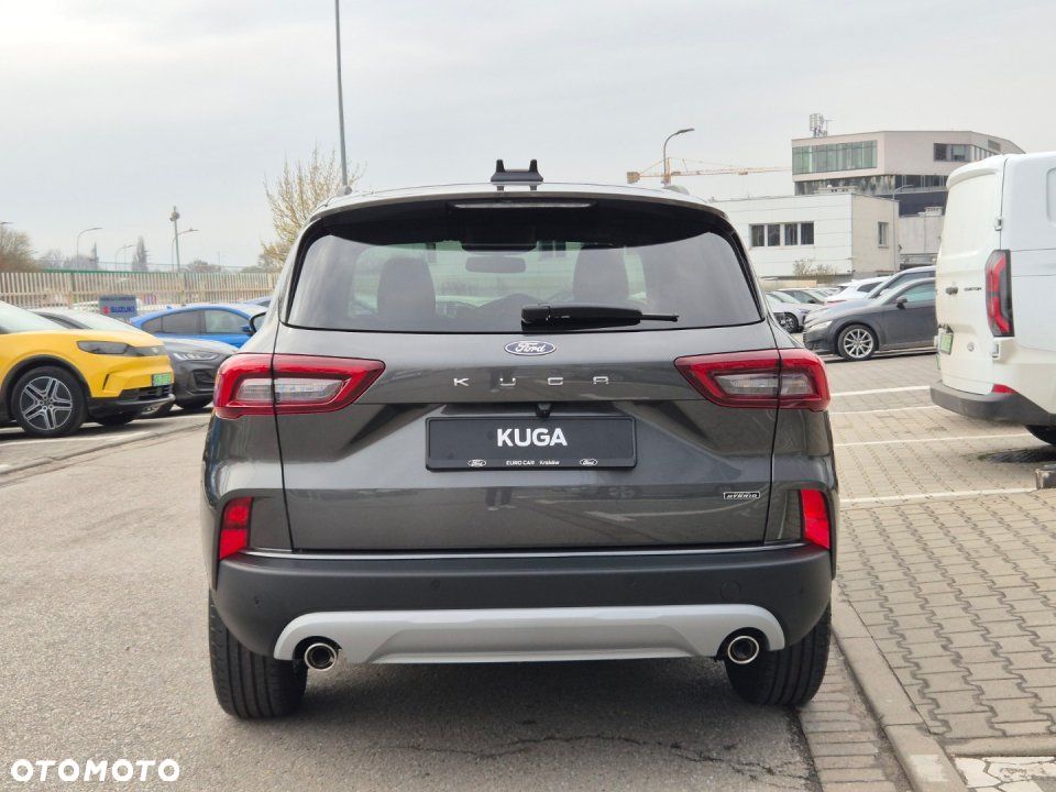 Ford Kuga - 4