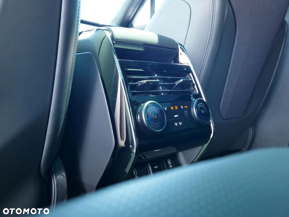 Land Rover Range Rover Sport - 30