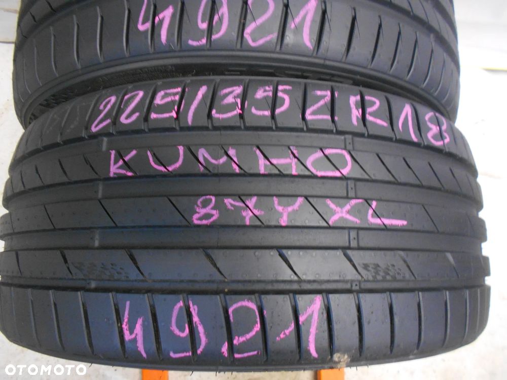 OPONY 225/35R18 KUMHO ECSTA PS71 XL DOT 4921 8.5MM - 3
