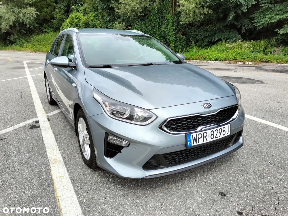 Kia Ceed - 16