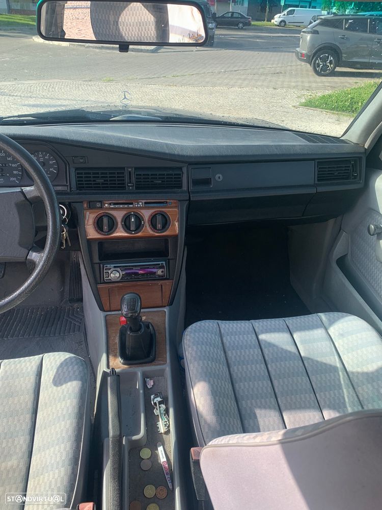 Mercedes-Benz A 190 - 18