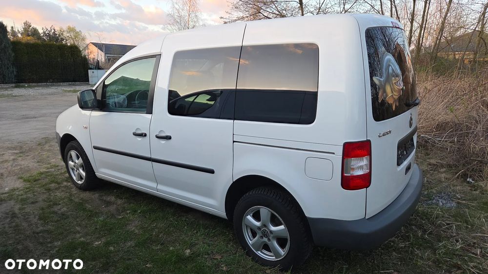 Volkswagen Caddy - 3