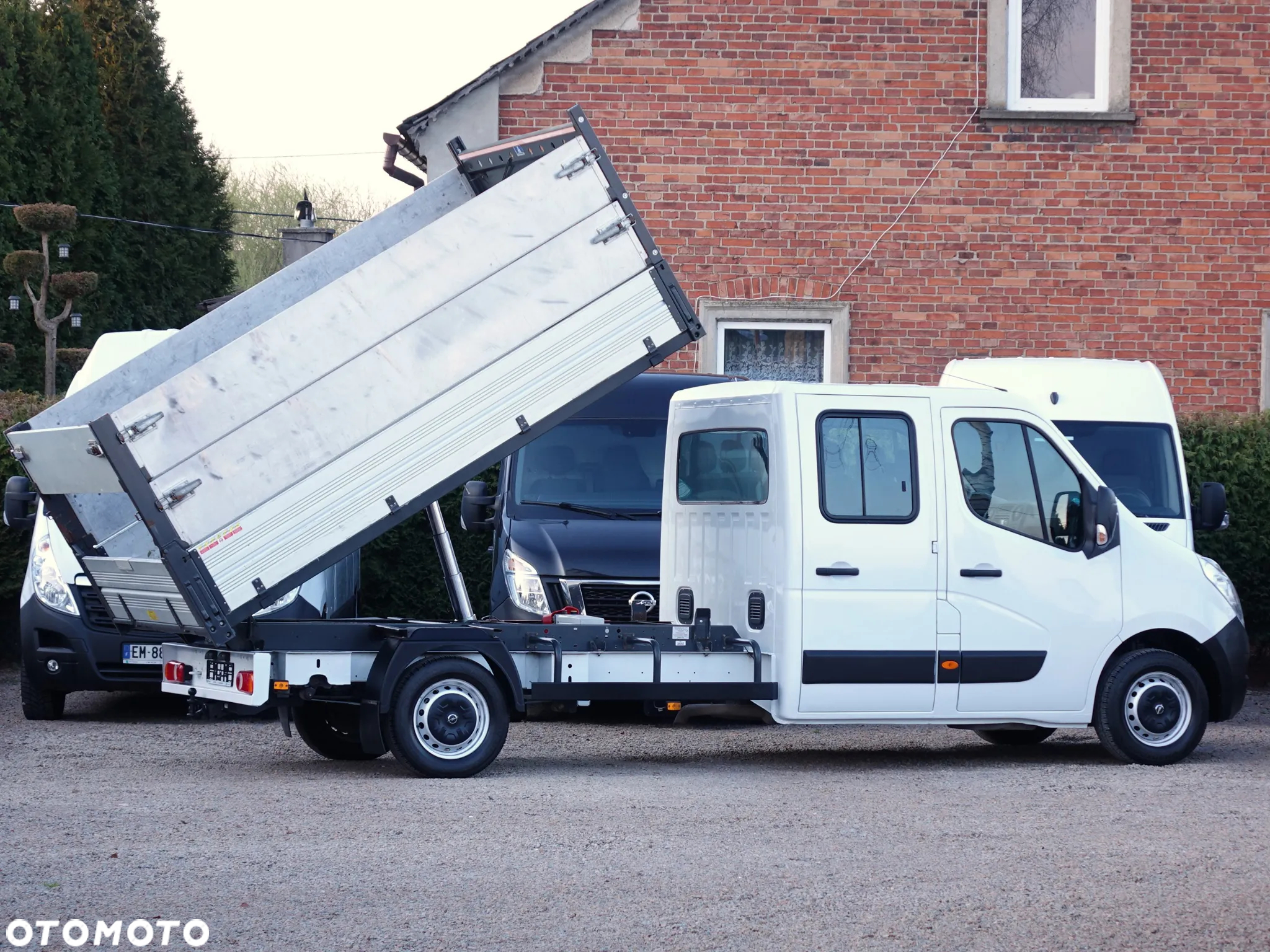 Renault Master 7-osobowy WYWROTKA doka MAŁY PRZEBIEG - 4