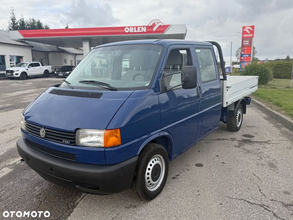 Volkswagen Transporter - 2