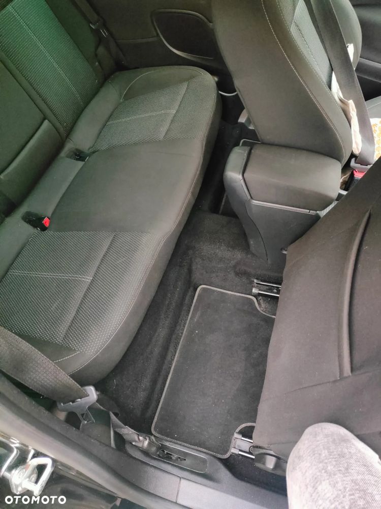 Opel Astra 1.6 T Sport - 12