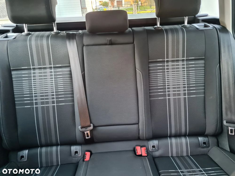 Volkswagen Golf 1.4 TSI BlueMotion Technology Lounge - 30