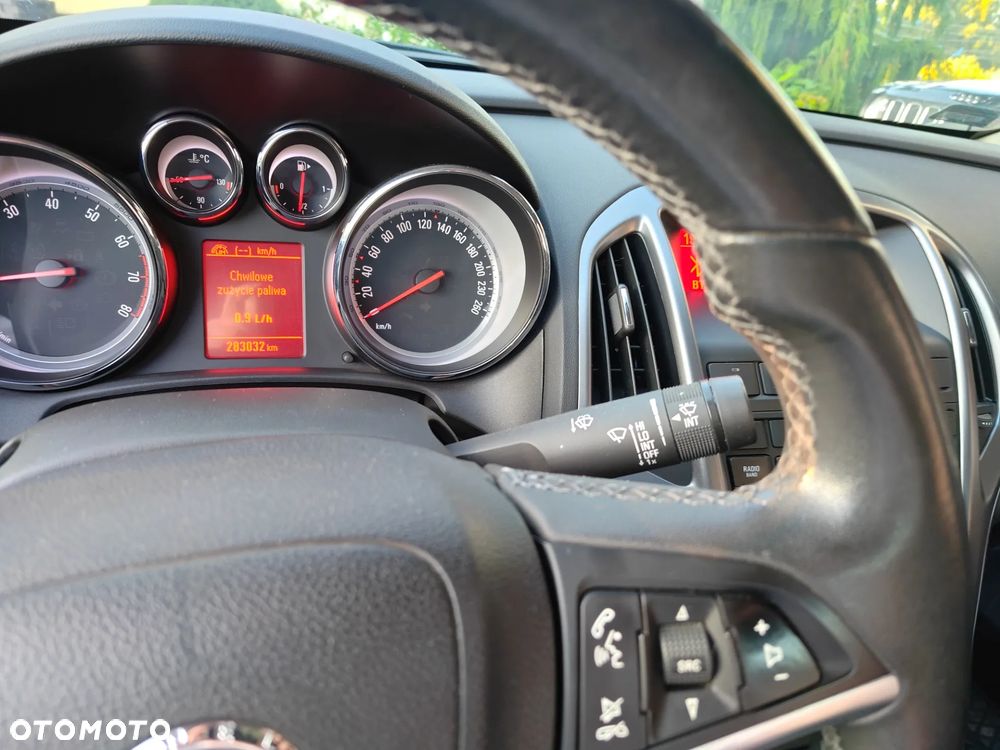 Opel Astra 1.4 T EU6 - 9