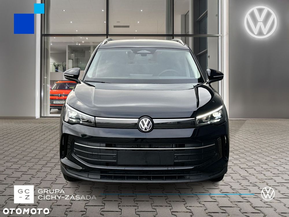 Volkswagen Tiguan - 8