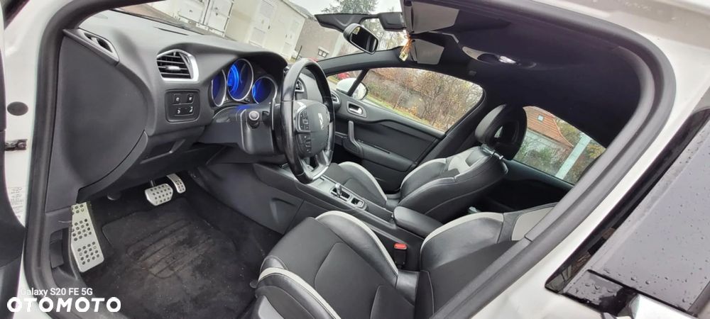 Citroën DS4 1.6 THP SoChic MCP - 14