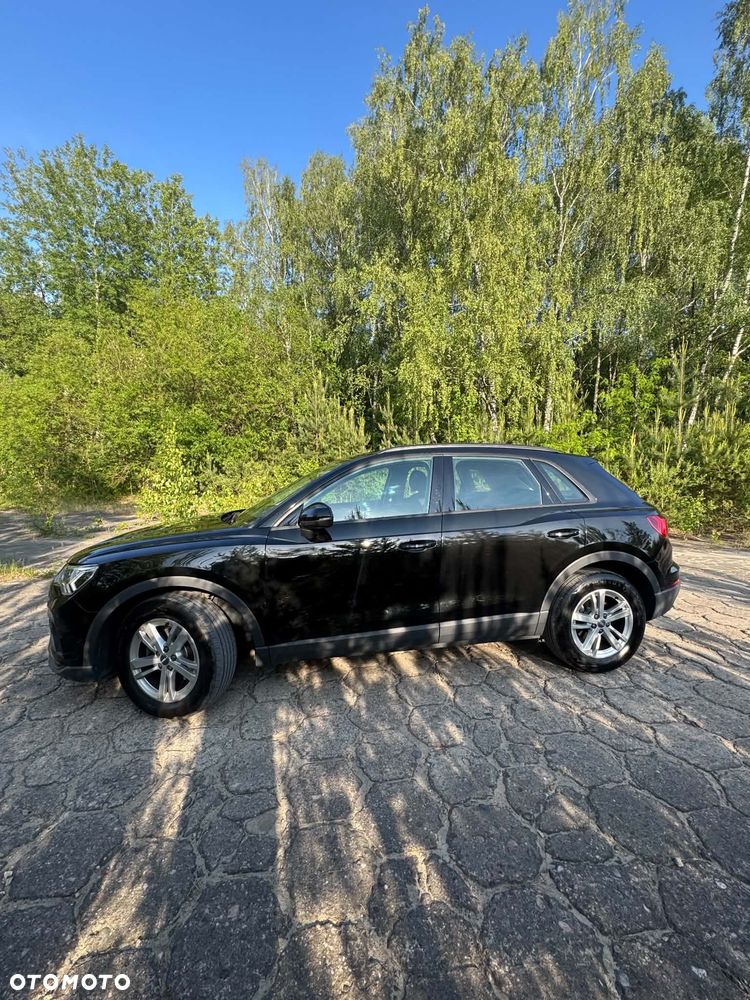 Audi Q3 2.0 TDI S tronic - 23