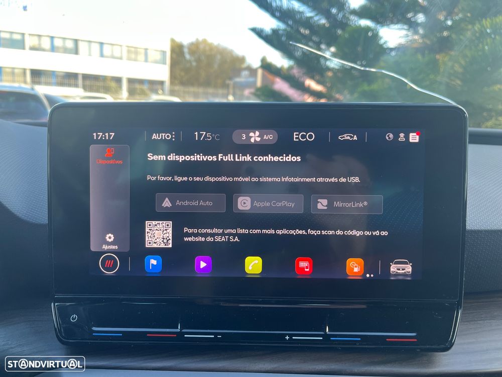 SEAT Leon 1.4 e-Hybrid Xcellence DSG - 46