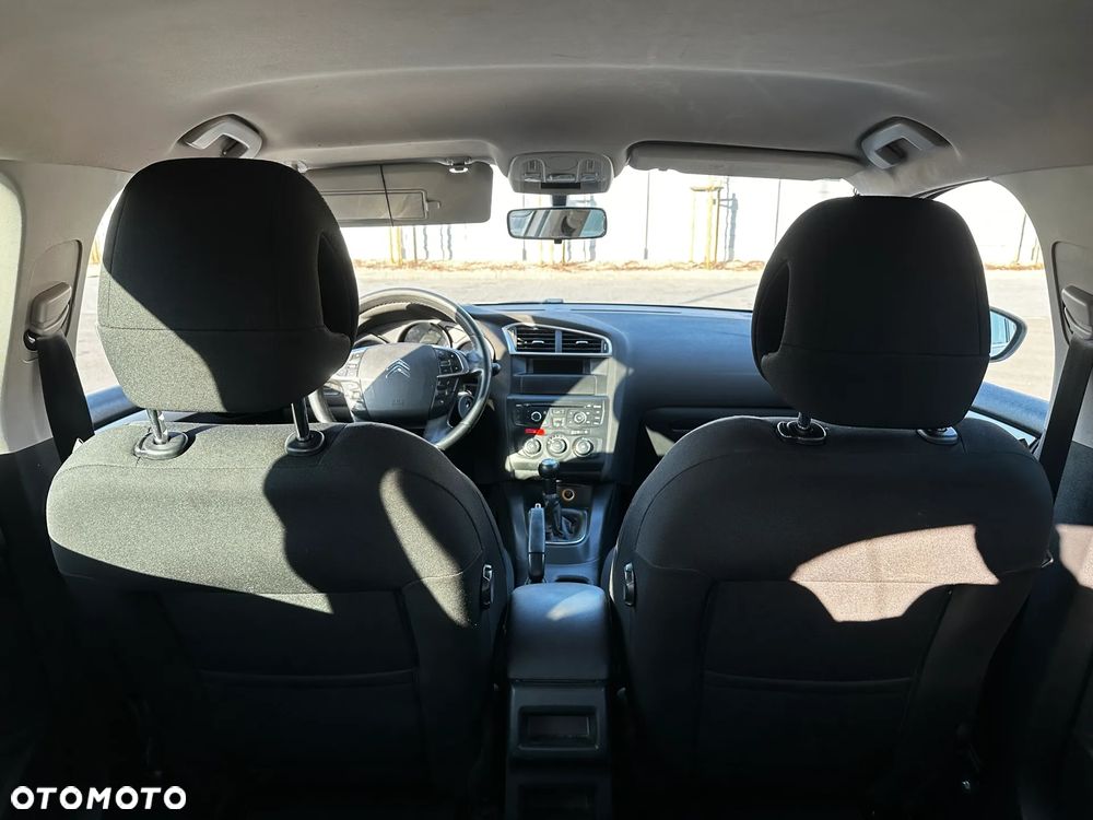 Citroën C4 1.6 HDi Attraction - 7
