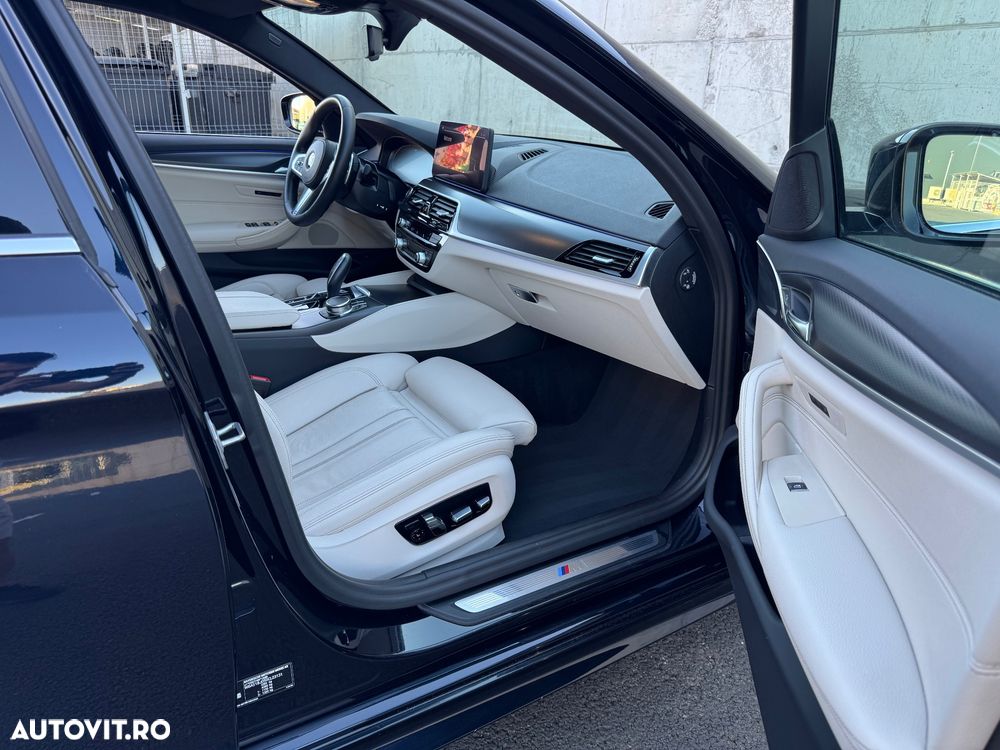 BMW Seria 5 540i Aut. M Sport Edition - 13