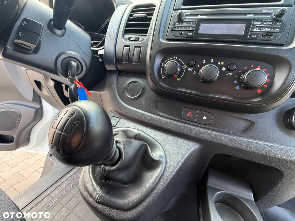 Opel Vivaro Trafic Primastar - 16