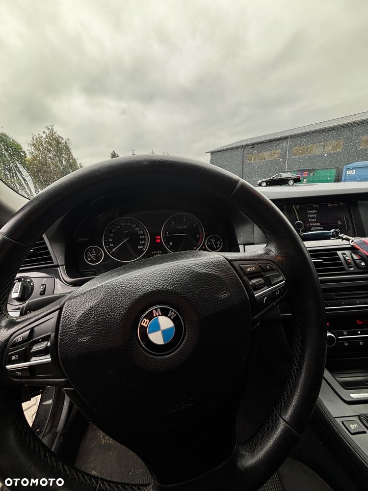 BMW Seria 5 520d - 11