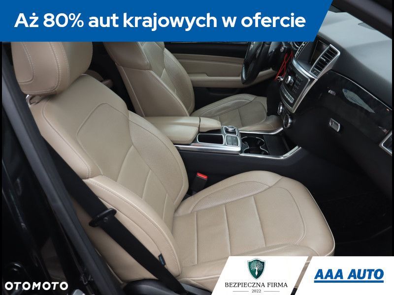 Mercedes-Benz ML - 11