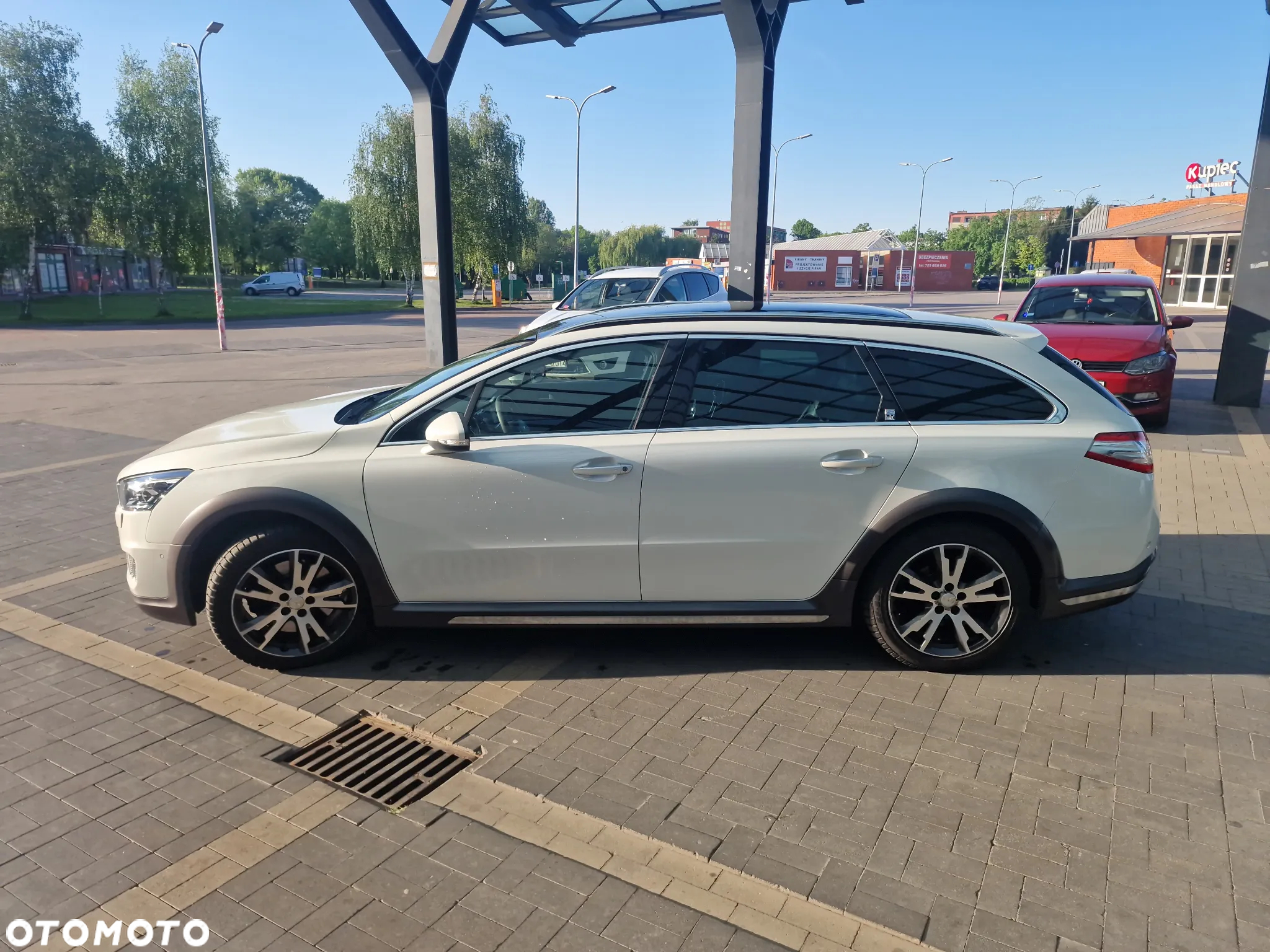 Peugeot 508 RXH 2.0 HDi HYbrid4 - 13