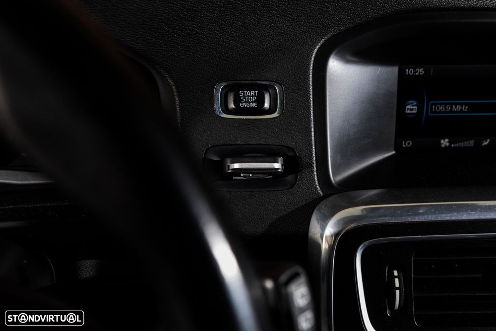 Volvo V60 2.0 D4 Summum - 14
