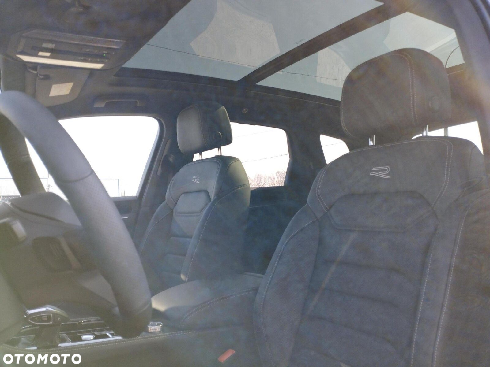 Volkswagen Touareg - 11