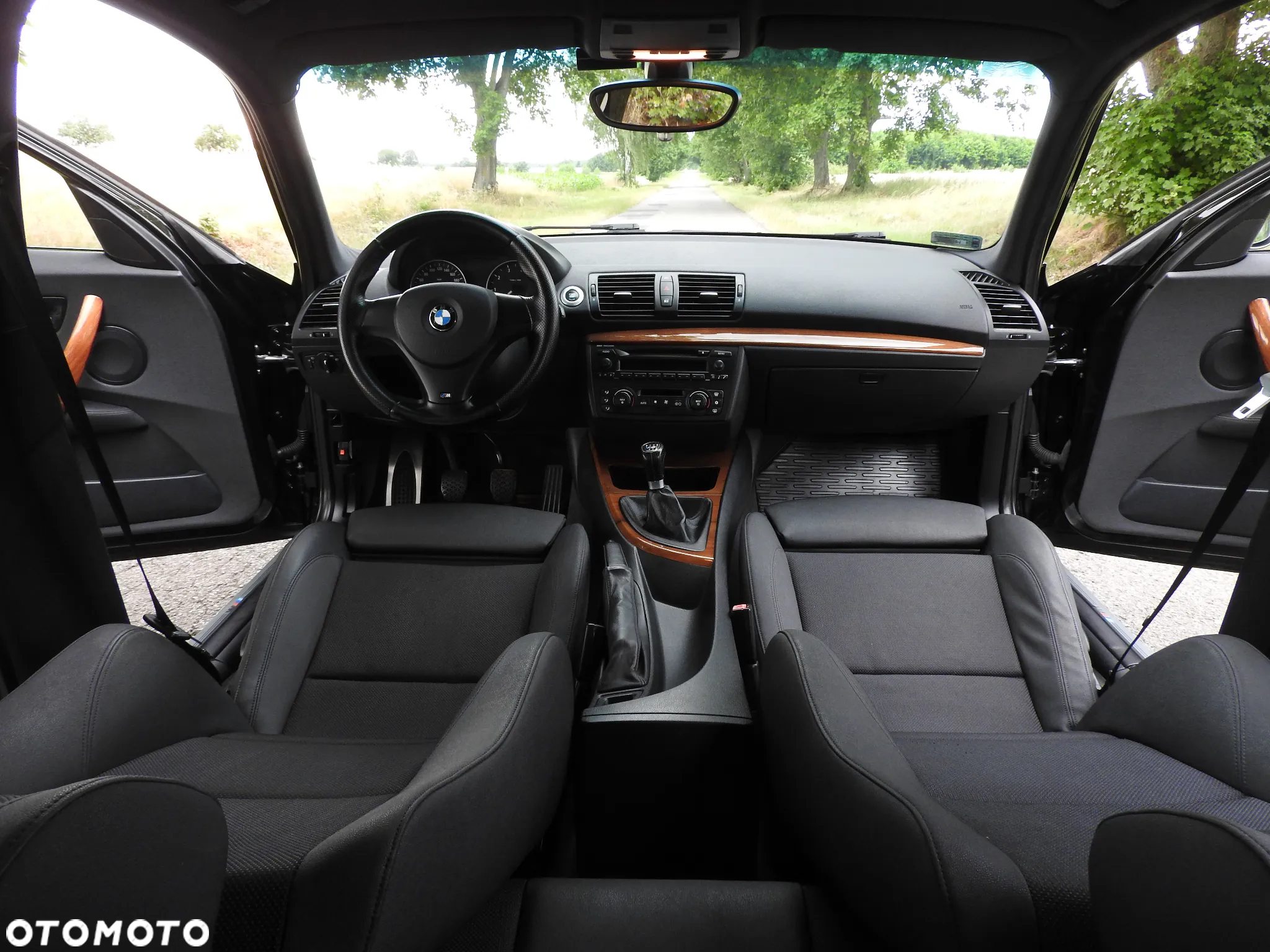BMW Seria 1 120i - 5