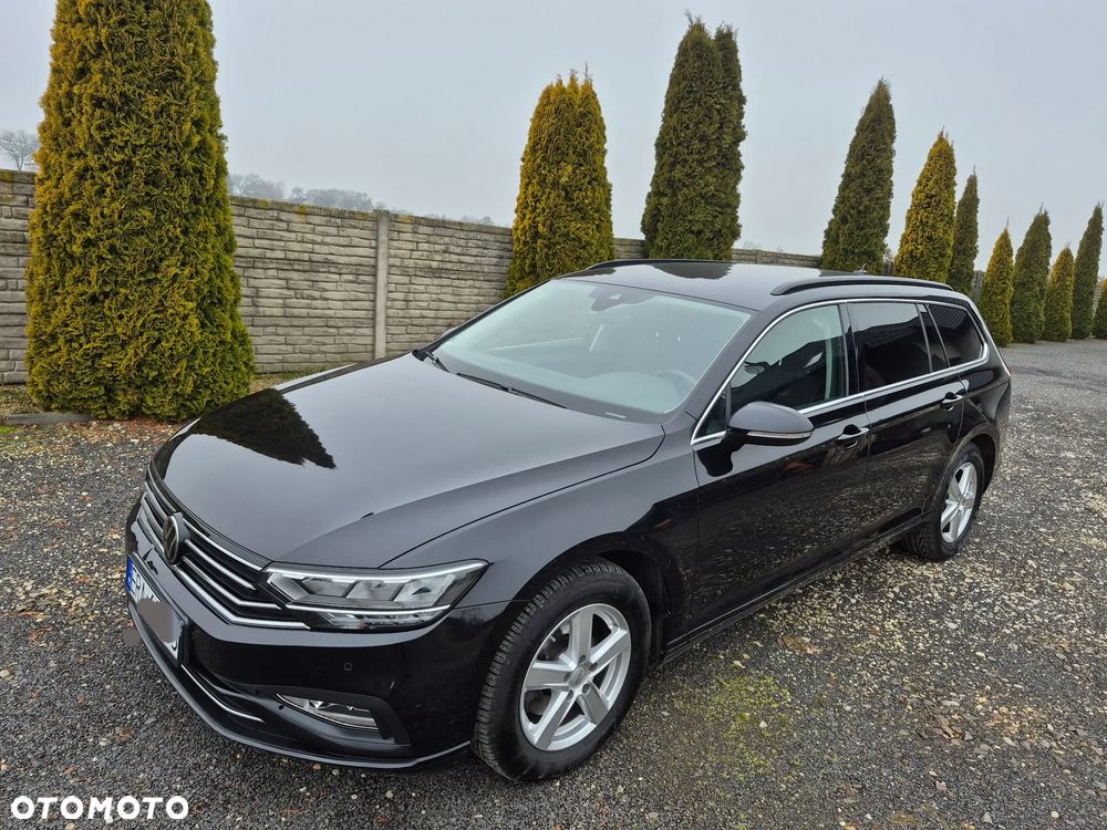 Volkswagen Passat ver-2-0-tdi-scr-dsg-elegance - 4