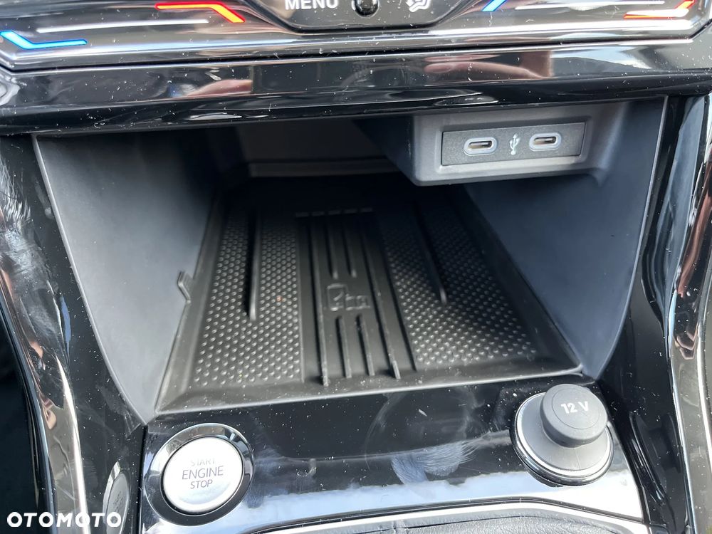 Volkswagen T-Cross 1.0 TSI Style DSG - 38