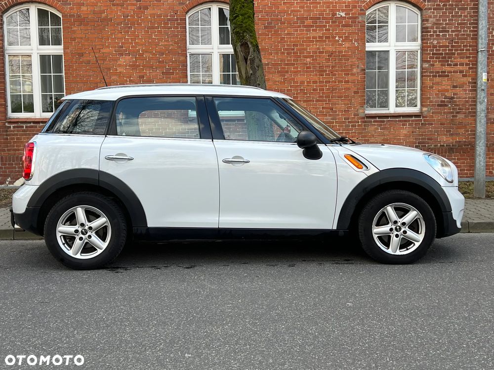 MINI Countryman One D - 7