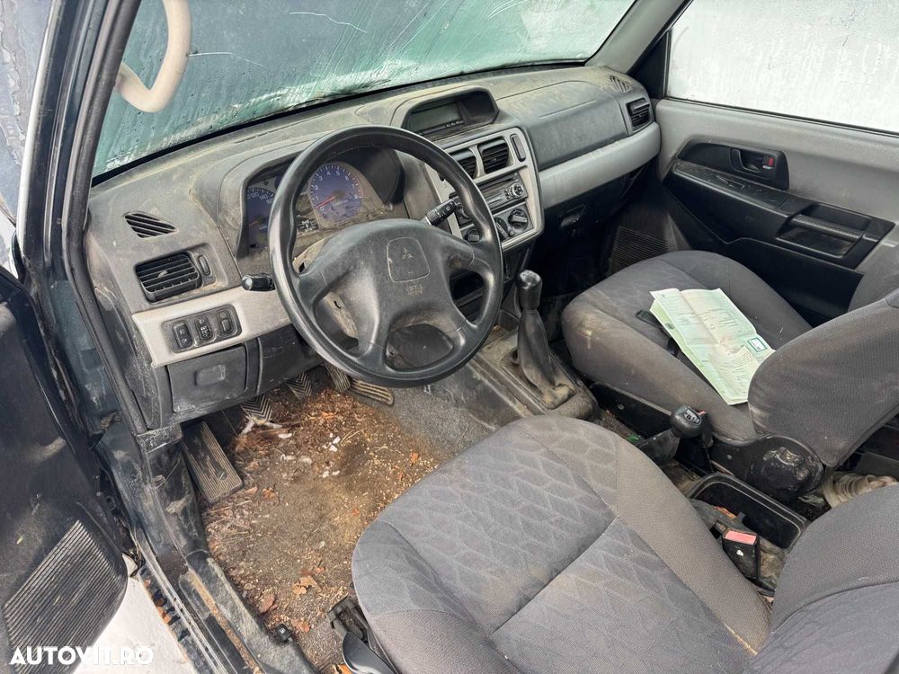 Dezmembrari Dezmembrez Piese piesa Dez Mitsubishi Pajero Pinin 2.0 GDI - 7
