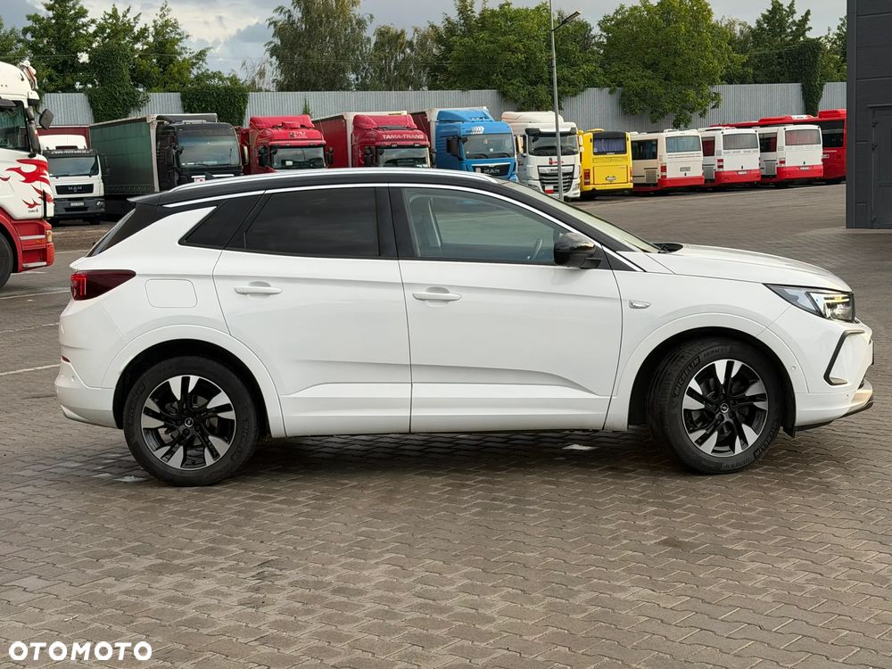 Opel Grandland X 1.5 D Start/Stop Automatik Ultimate - 2