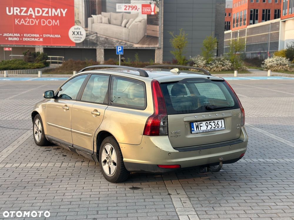 Volvo V50 1.6D DPF DRIVe - 6