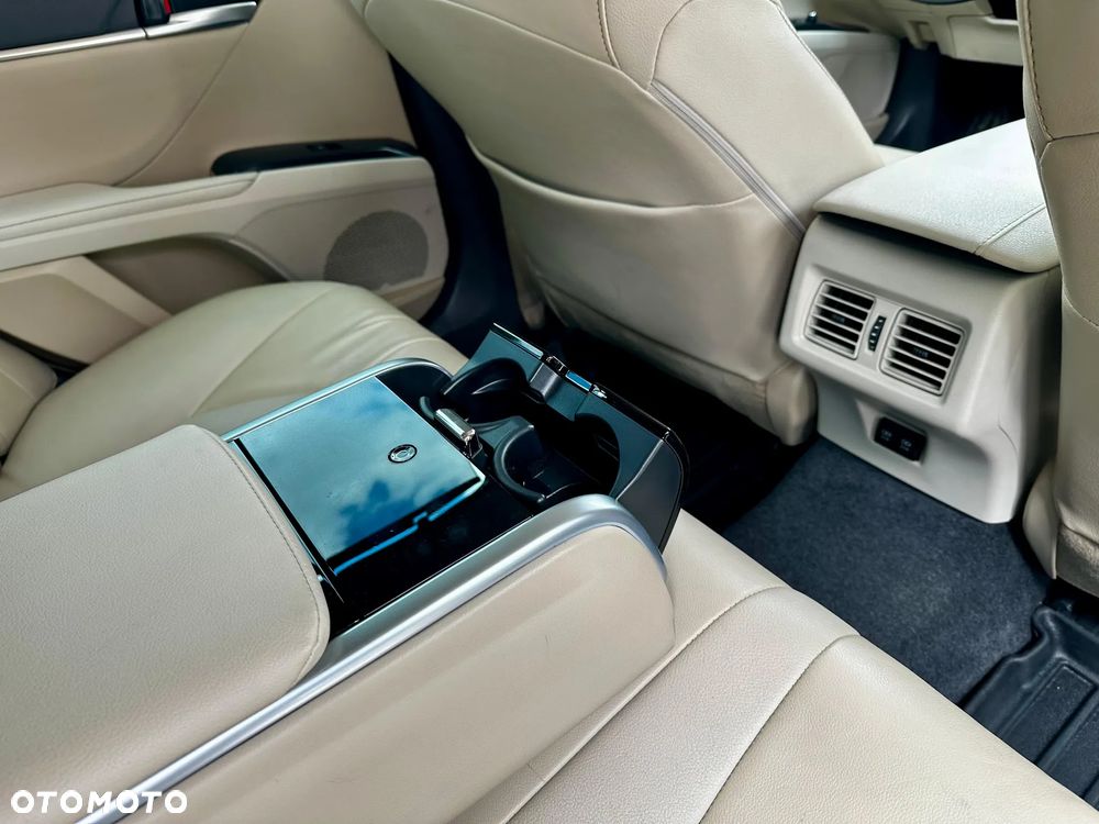 Toyota Camry 2.5 Hybrid Prestige CVT - 14