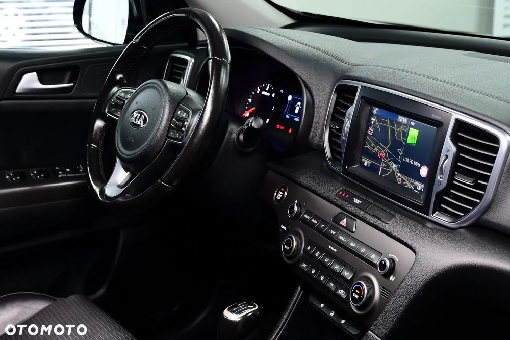 Kia Sportage 1.7 CRDI Business Line L 2WD - 26