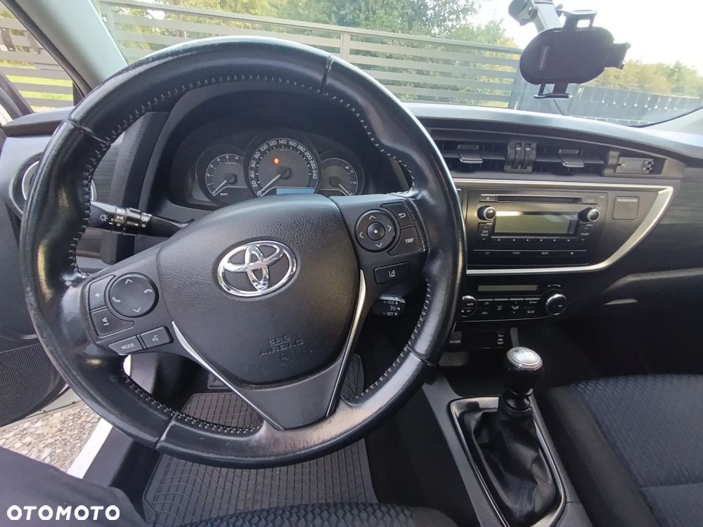 Toyota Auris 1.4 D-4D Life - 7