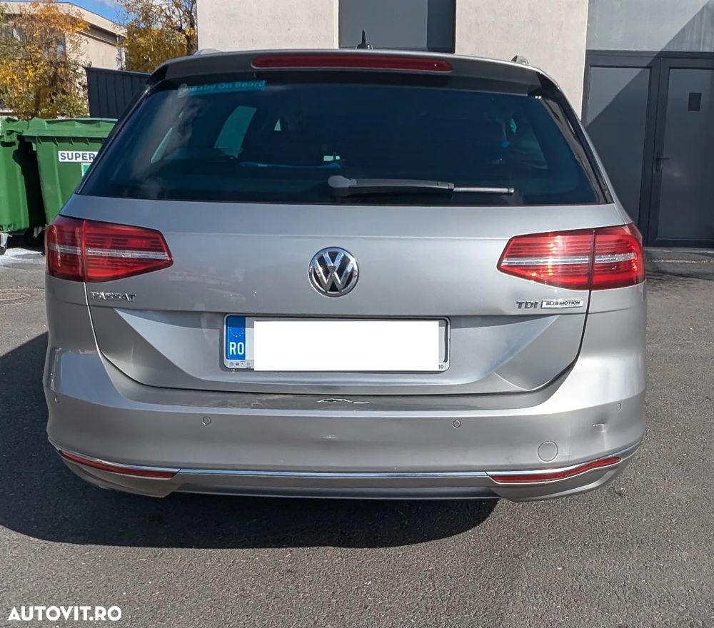 Volkswagen Passat Variant 2.0 TDI DSG Highline - 8