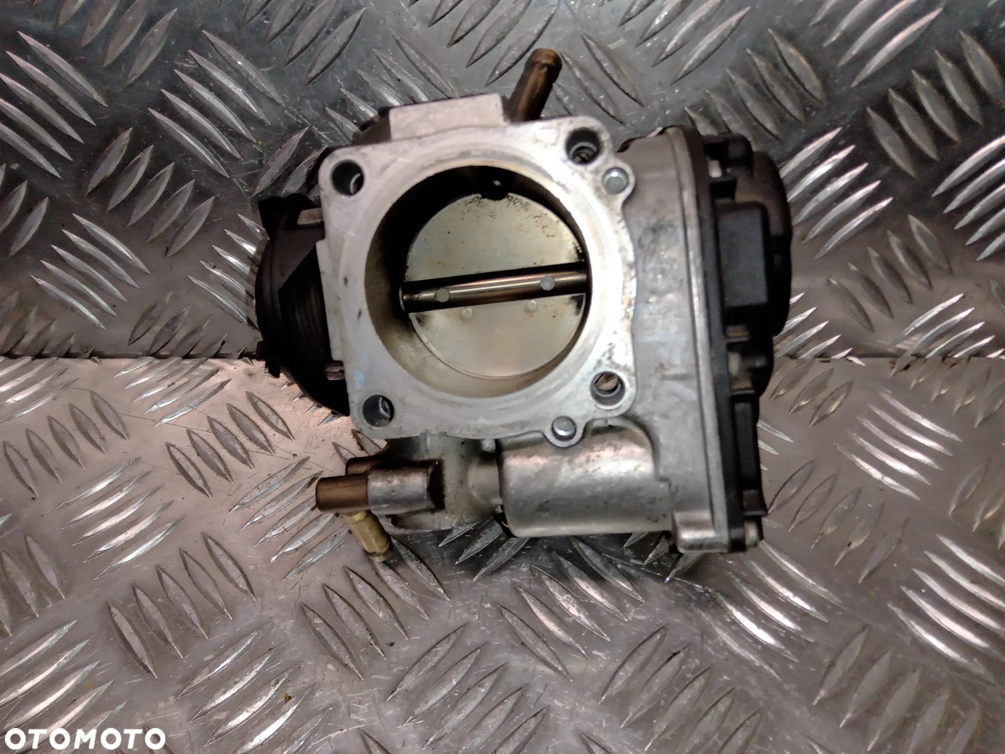 Przepustnica VW Golf IV 1.8 20v 06A133064M - 4