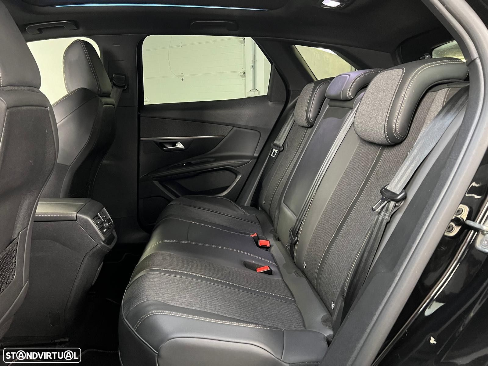 Peugeot 3008 1.6 Hybrid GT Line e-EAT8 - 8