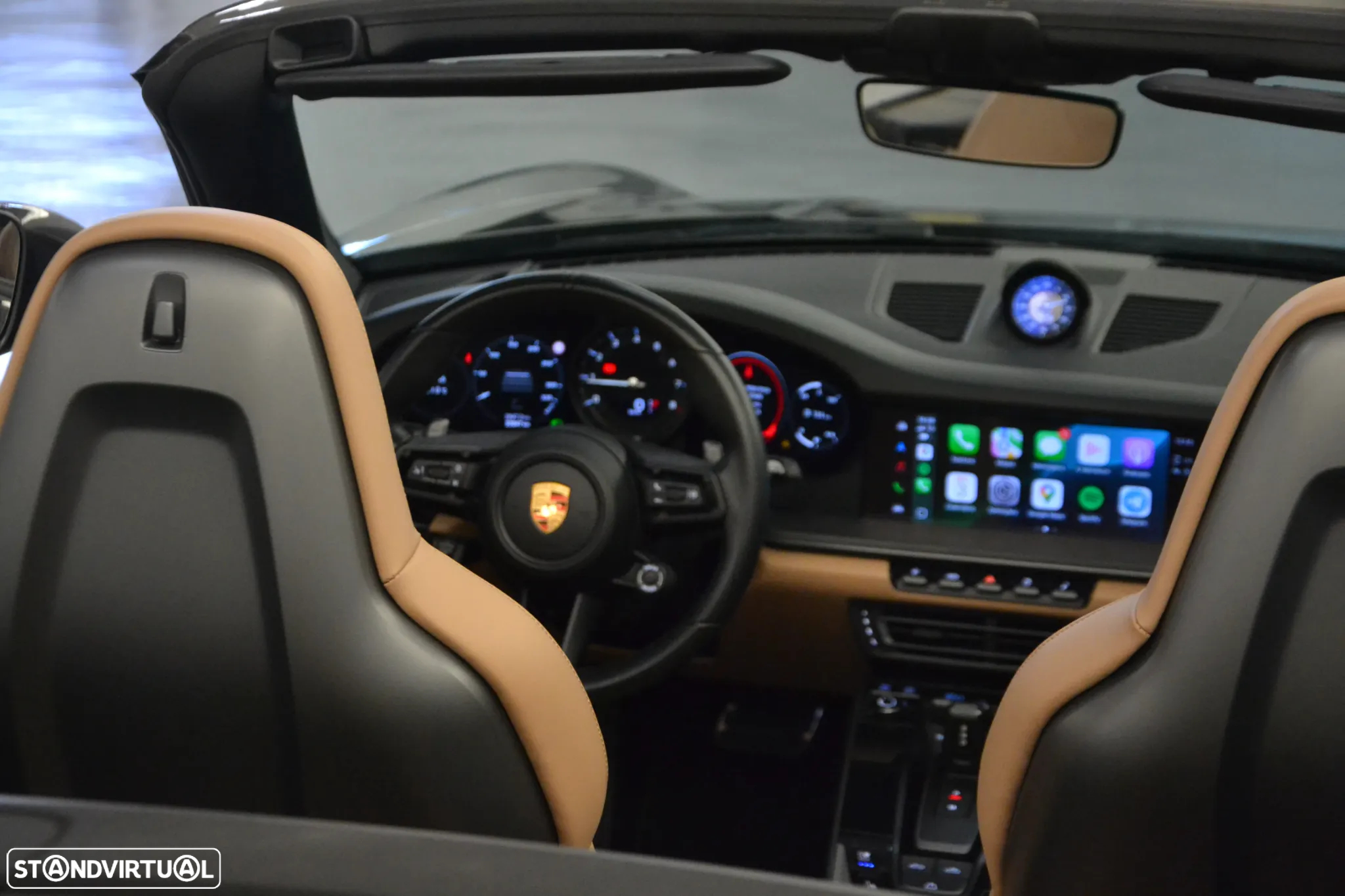 Porsche 911 (992) Carrera 4S PDK - 32