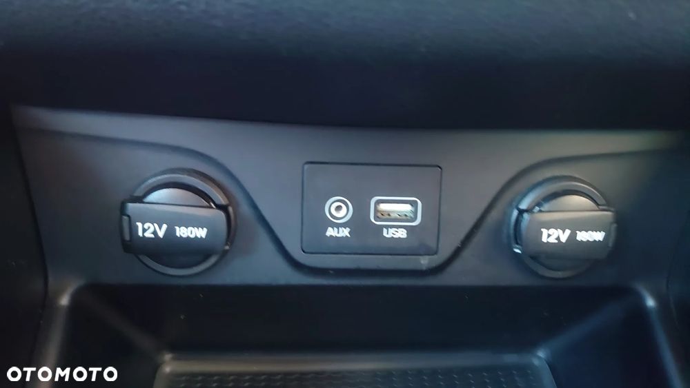 Hyundai Tucson blue 1.6 GDi 2WD Navi - 18