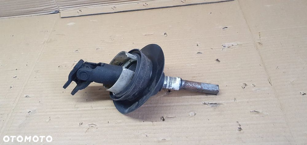 Krzyżak kolumny kierowniczej Opel Vivaro B Trafic III 488201800R - 1