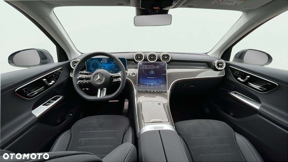 Mercedes-Benz GLC - 11