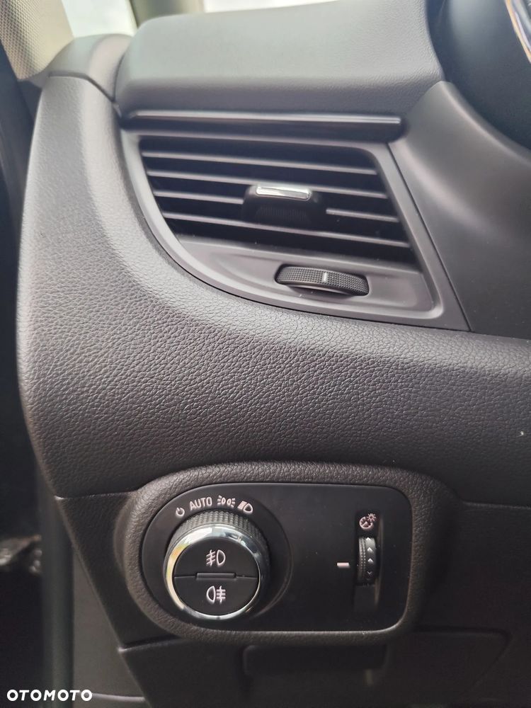 Opel Zafira - 26