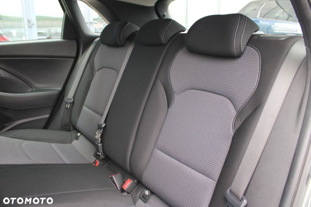 Hyundai i30 - 19