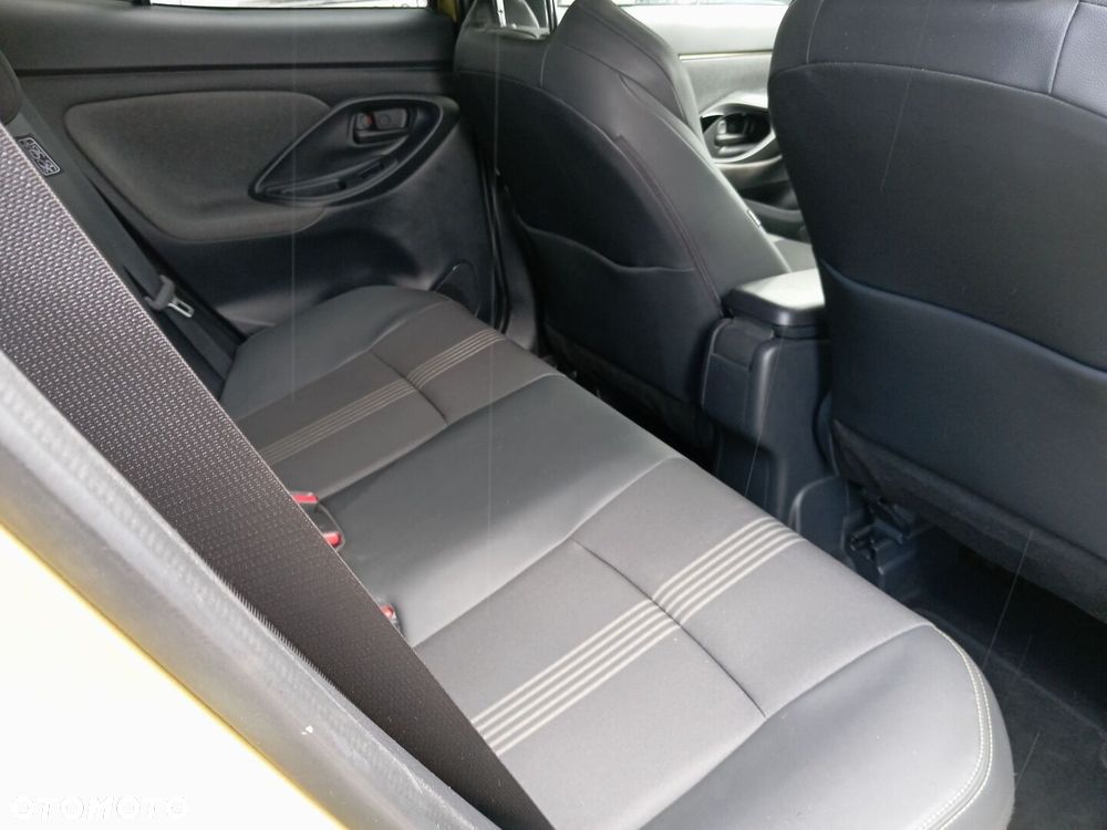 Toyota Yaris Cross Hybrid 1.5 Adventure - 13