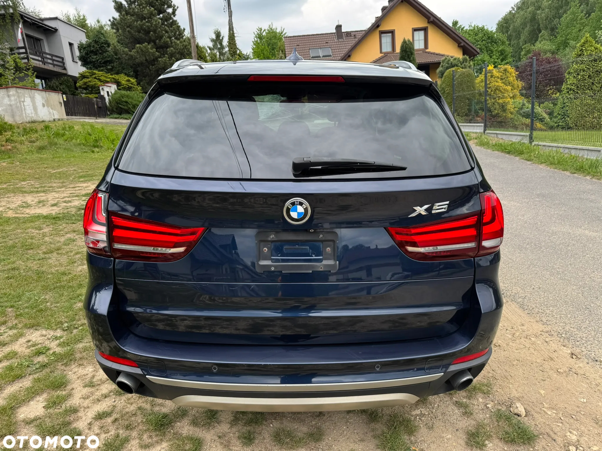 BMW X5 xDrive35i Sport-Aut - 4
