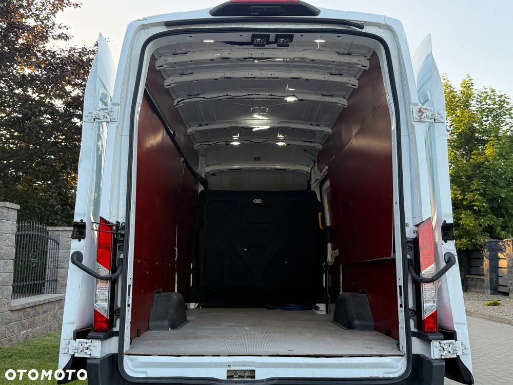 Ford TRANSIT 350 L4H3 Trend 68 kWh E-Transit - 4
