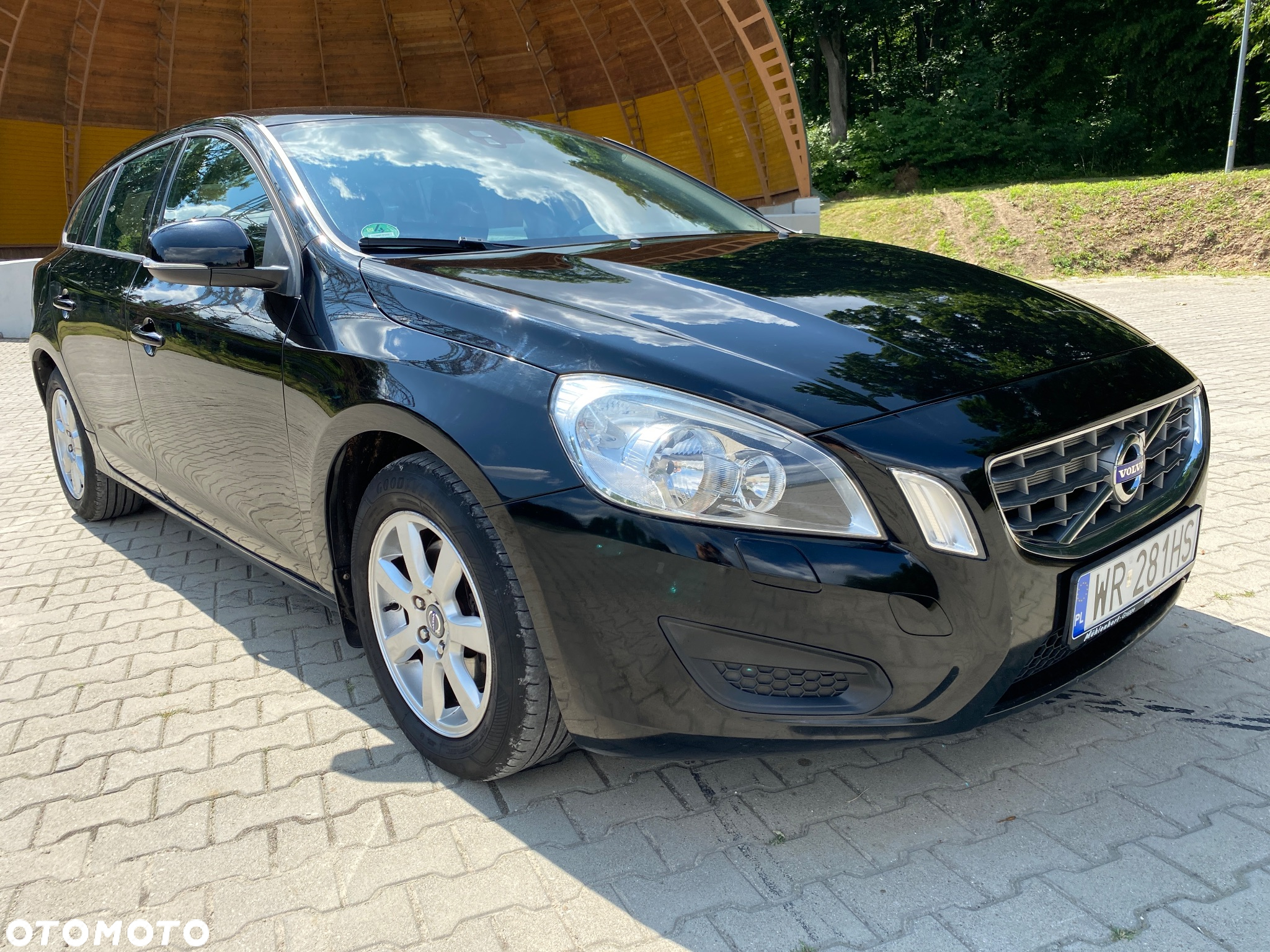Volvo V60 D2 Edition - 12