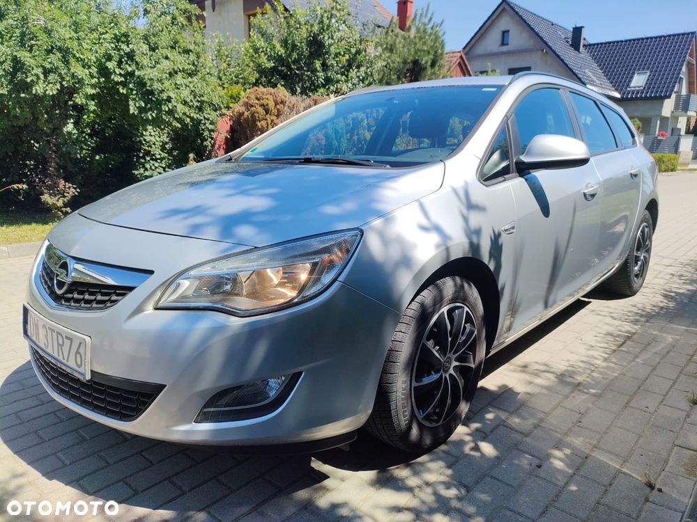Opel Astra 1.6 Sport - 1